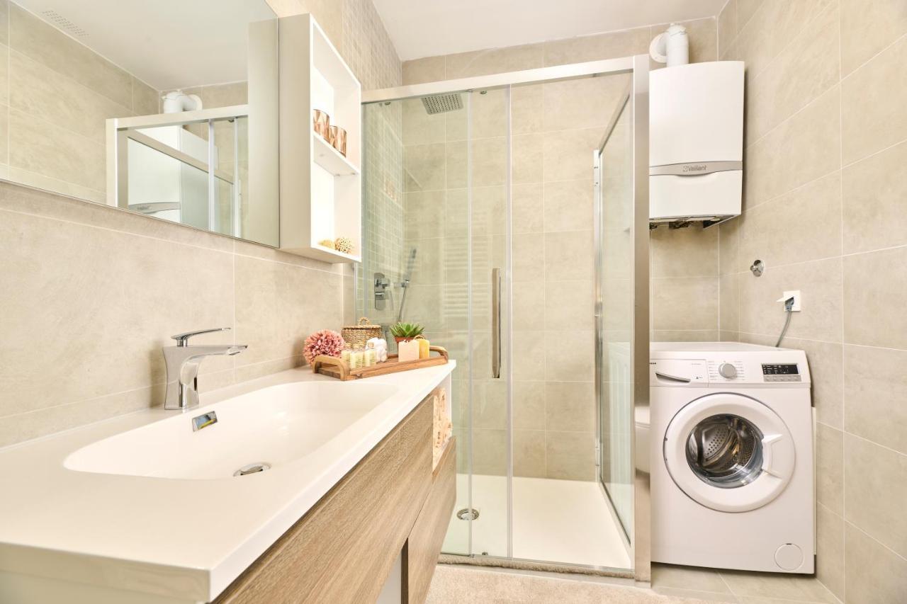 Spada Brand New Apartment With Garden 3 Min From Beach! بوريتش المظهر الخارجي الصورة